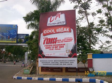 Pengertian Banner Spanduk Baliho Dan Billboard Contoh Brosur Contoh