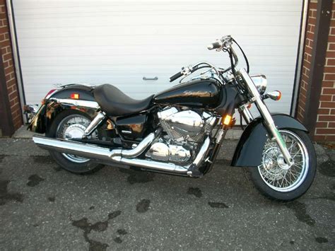 The vlx is a great bike, and there are plenty of good used machines out there at good prices. 2006 Honda Shadow Aero® (VT750) (With images) | Honda ...
