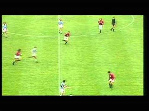 After going behind early in the first half, juventus turned the derby in epic fashion. TORINO - JUVENTUS 2-0 1991-1992 - YouTube