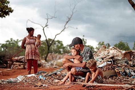 Ibge 52 Milhões De Brasileiros Estão Abaixo Da Linha Da Pobreza Veja