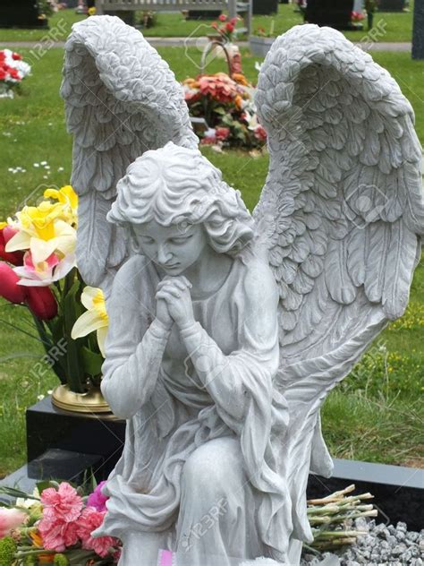 Gorgeous Praying Angel Praying Angel Cemetery Statues Sculptures