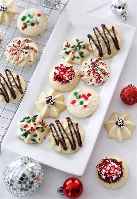 Shortbread cookies are the perfect christmas cookies. Whipped Shortbread | Cookies recipes christmas, Christmas ...