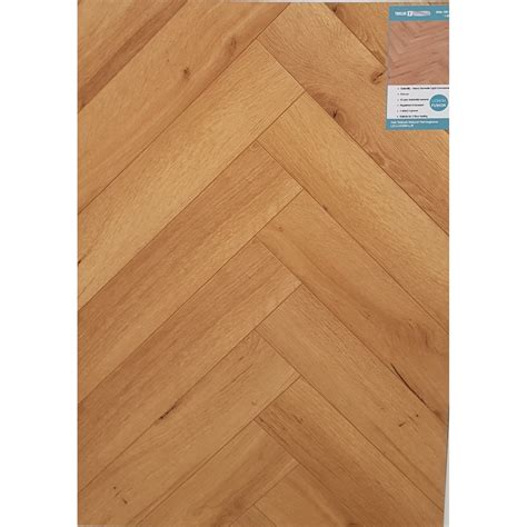 Robust Oak Herringbone Laminate Floor