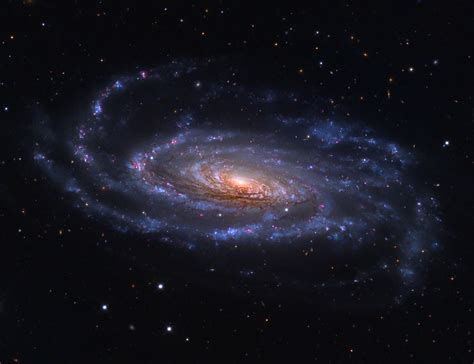 Ngc 2608 Galaxia Ngc 2623 Wikipedia An Unbarred Spiral Galaxy Is