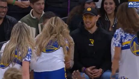Jimmy Garoppolo Steals The Attention Of Warriors Cheerleaders At Chase