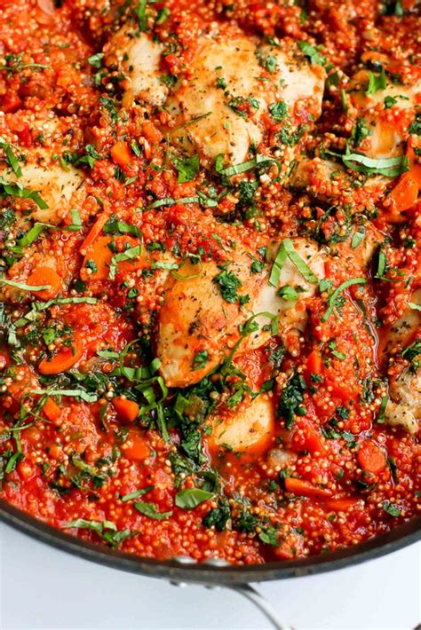 Super quick and easy to throw together. One-Pot Italian Chicken & Quinoa Recipe - Cookin Canuck