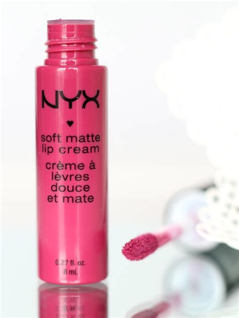Nyx Soft Matte Lip Cream Lavie Deboite