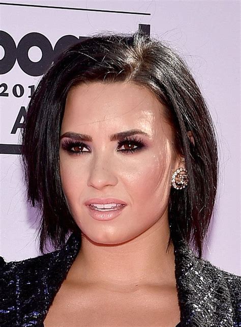 Popsugar Demi Lovato Hair Demi Lovato Short Hair Short Hair Styles