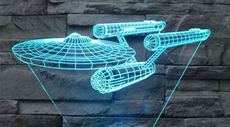 Star Trek Enterprise 3d Deco Lamp Puts Realistic ‘hologram In Your