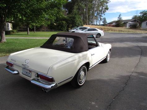 Mercedes Benz 200 Series Convertible Roadster Pagoda 1964 Creme For