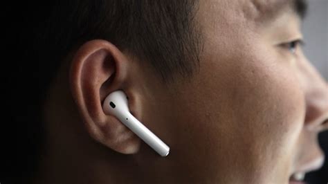 Free airpods on offer to students and teachers with a qualifying purchase. Are Apple AirPods Any Good? - The Atlantic