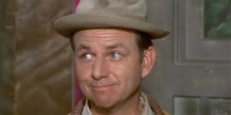 The 10 Best Green Acres Characters Of All Time