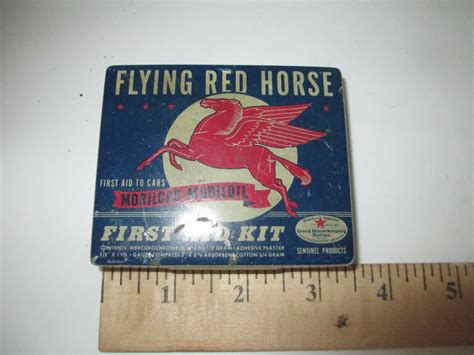 Rare Item Vintage Flying Red Horse Mobilgas Mobiloil First Aid Kit B4