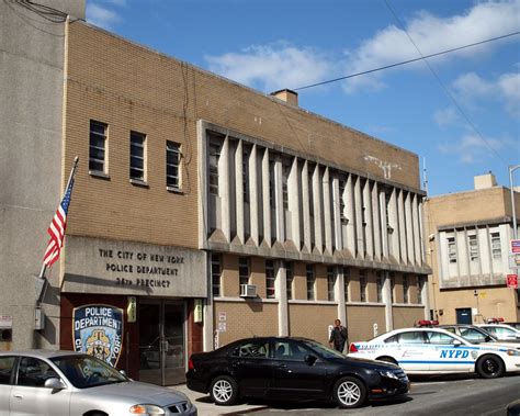 P026 Nypd Police Station Precinct 26 Upper Manhattan New Flickr