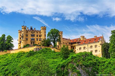 #donald_trump #eu #frank_walter_steinmeier world24 monitor. Hohenschwangau near Fuessen. | Germany castles, Castle ...