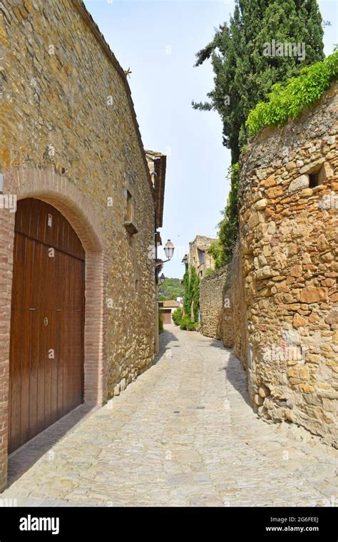 Peratallada Medieval Town Gerona Spain Stock Photo Alamy