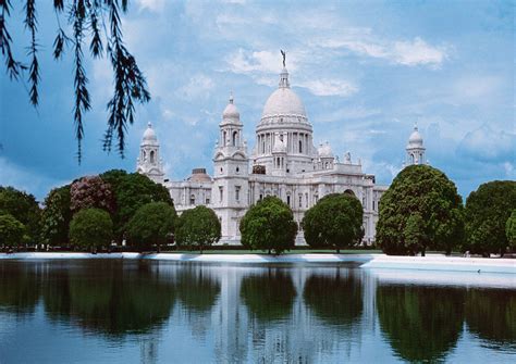 5 Offbeat Places To Visit In Kolkata Gopaisa Cashback Offers And Deals