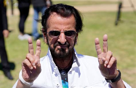 Ringo Starr: Musiker hat Corona - DER SPIEGEL