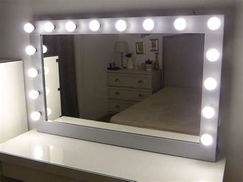 Made of wood, veneers and engineered wood. XXL Hollywood vanity mirror- 43"x27"- Hollywood makeup ...