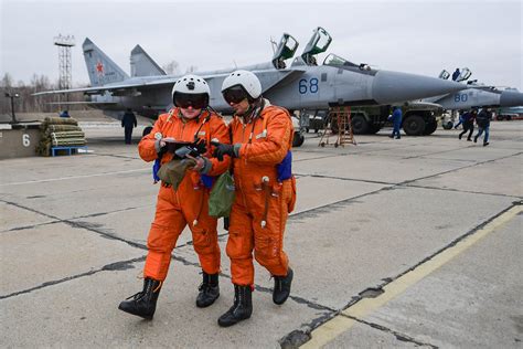 Russias Air Force Stages Far East Training Flights The Moscow Times