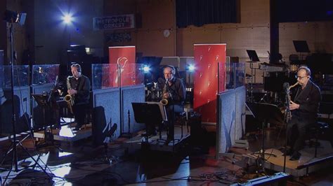 The nos also has fully equipped radio and television studios in the hague, from which political programmes are often produced. Het Metropole Orkest bestaat 75 jaar en moet dat vieren ...