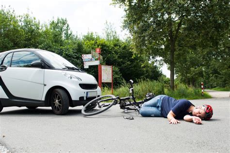 Road Accidents – How to Help - Online First Aid