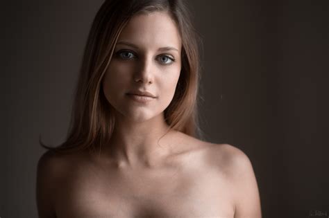 Wallpaper Women Brunette Simple Background Face Bare Shoulders Portrait Blue Eyes