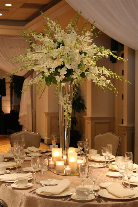 White Orchid Centerpiece Wish I Could Make These Myself Luxury Wedding Centerpieces White