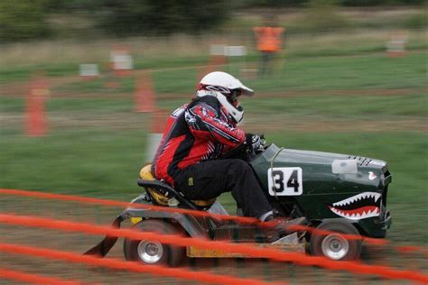 The History Of Lawn Mower Racing