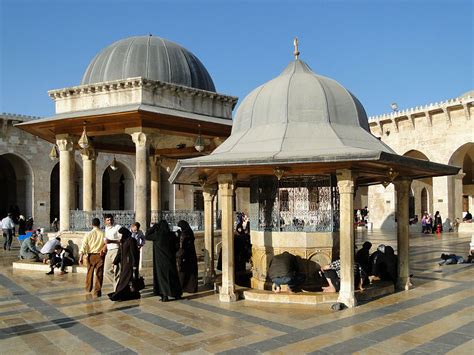 الجامع الكبير في حلب المسجد الأموي المرسال