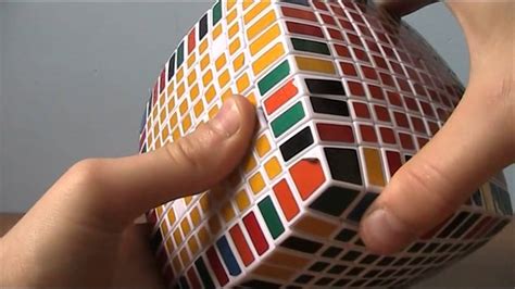 Comment Résoudre Le Rubik S Cube 11x11x11 Youtube