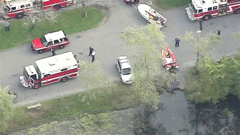 Man Drowns After Canoe Overturns On Pond In Wellesley Necn