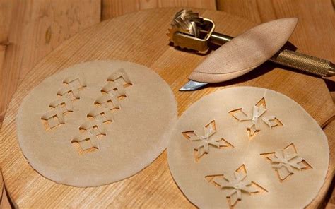 Well you're in luck, because here they come. Christmas dinner around the world | Iceland christmas food, Traditional christmas food ...