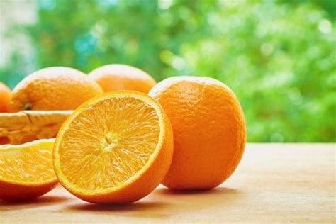 هل البرتقال يهيج القولون