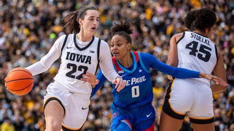 Clark S Triple Double Highlights Game At Kinnick Women S Basketball Record Crowd Of 55 646 Shows Up