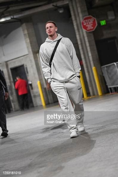 Donte Divincenzo Of The Golden State Warriors Arrives Before The Game