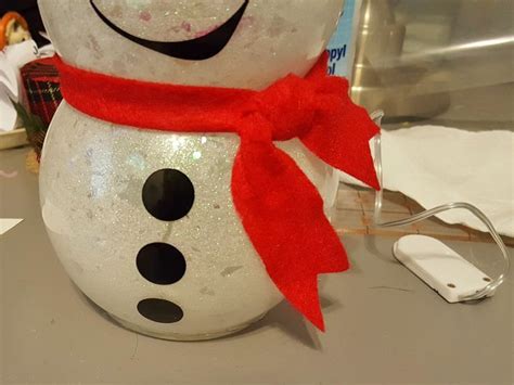 Diy Snowman With Glitter And Lights Easy Fishbowl Snowman Dollar