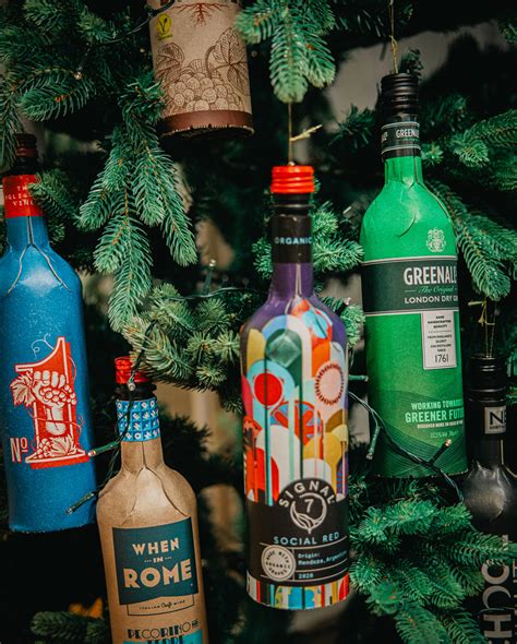 Oh Carbon Ye Faithful - paper bottles for Xmas - Frugalpac