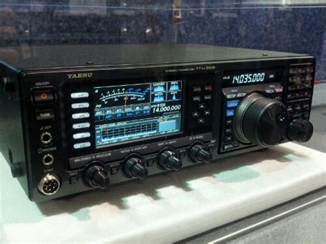 Photos Of The Yaesu Ft Dx 3000 Q R P E R