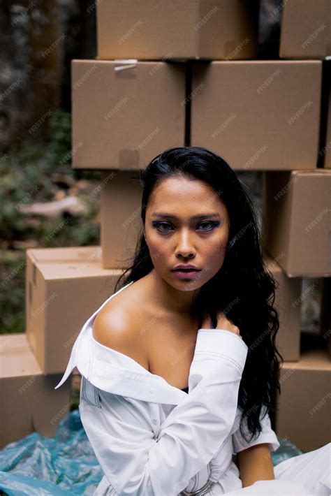 Premium Photo | Girl models redefining beauty standards