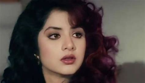 Today Is The Death Anniversary Of Superstar Divya Bharti Who Died In