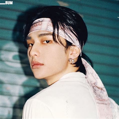 This soothing beachy aesthetic that'll fill you with calmness every time you check the time HYUNJIN :: like if you save. | Dark aesthetic, Swag ...