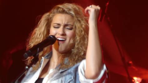 Unbreakable Smile Tori Kelly Live Hiding Place Tour Herbst Theater