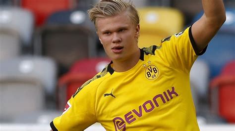Erling braut haaland (né håland, ˈhòːlɑn; Borussia Dortmund: Erling Haaland cambia las canchas por ...