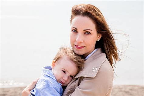 Cómo Ser Madre Soltera Y No Morir En El Intento Madres Hoy