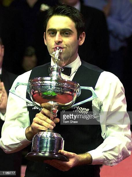 Ronnie Osullivan Photos And Premium High Res Pictures Getty Images