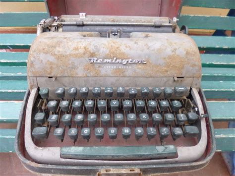 Antigua Maquina De Escribir Remington Mercado Libre