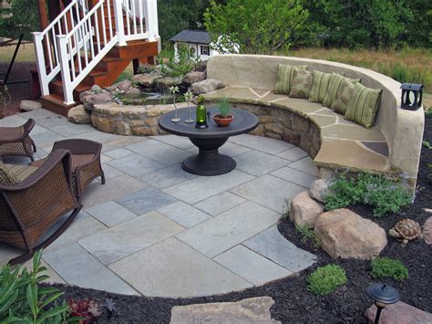 112 Flagstone Patio With Built In Seating And Water Feature In 2020