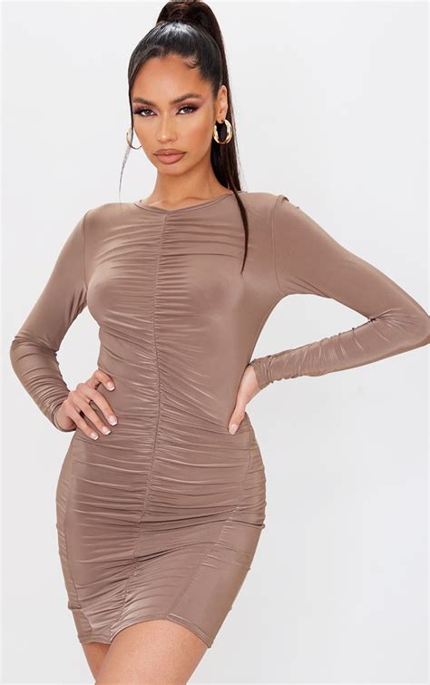 Taupe Slinky Ruched Front Long Sleeve Bodycon Dress Prettylittlething Ie