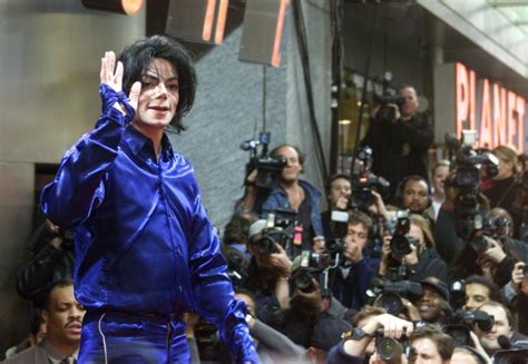 Michael Jackson Is Alive Fans Believe King Of Pop Appeared In A
